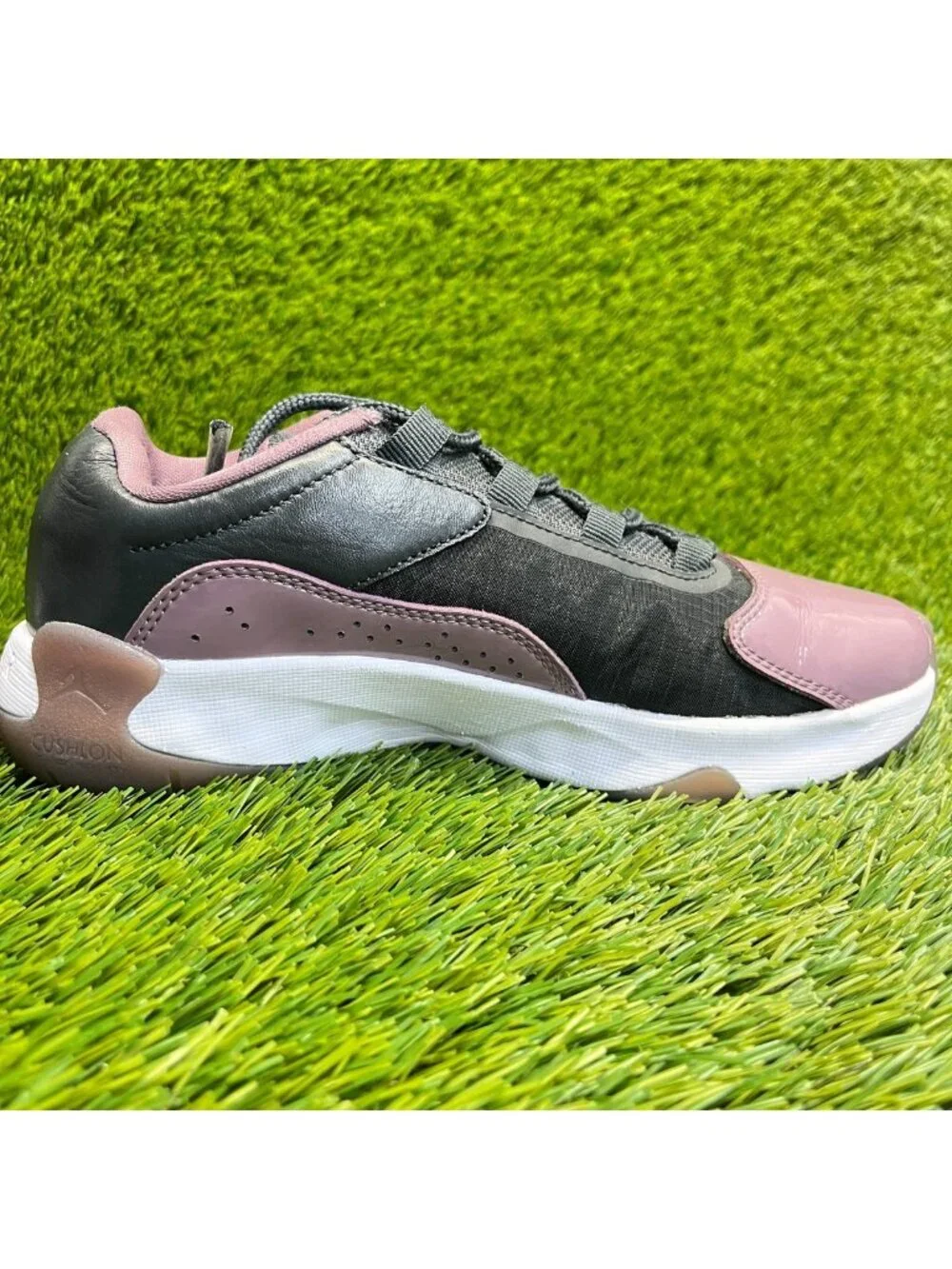 Nike Air Jordan 11 CMFT Low Womens Size 6 Purple Black Basketball Shoes Sneakers